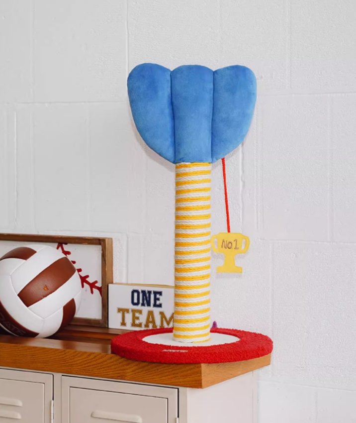 Self-Entertainment Feline Scratcher: Long-lasting, Flake-Free Pet Furniture