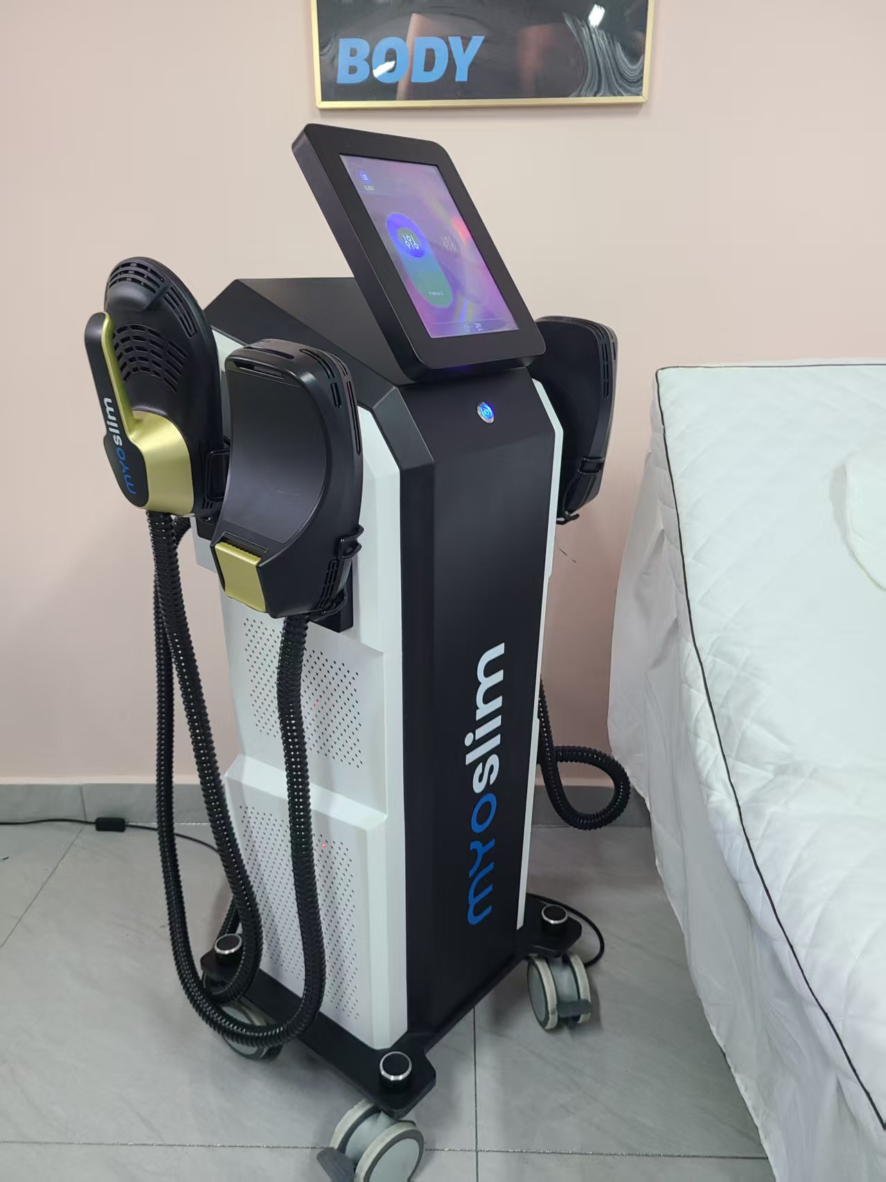 EMS Body Sculpting Machine Myoslim Professional Beauty Salon Slimming Equipment For Fat Reduction Muscle Building Burn Fat And Build Abs Skin Tighteni