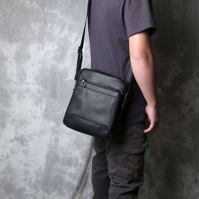 JLFGPJ News Genuine Men's Vertical Shoulder Top Layer Leather New Solid Color Casual And Versatile Messenger Bag