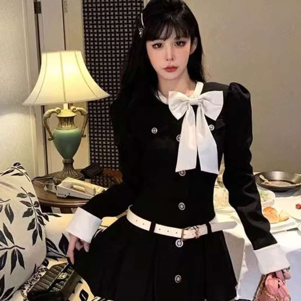 DHEssentials Xiaoxiangfeng Salt Series 2025 Spring and Autumn New High-end Elegant Waist-cinching Bow Short Little Black Dress for Women