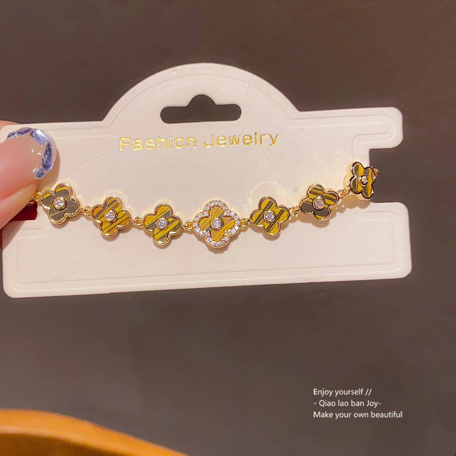 Gold - Toned Bracelet With Mother - Of - Pearl Clover Charms And Rhinestone Accent Delicate Daily & Elegant Jewelry Gift For Her High - Quality And Ti