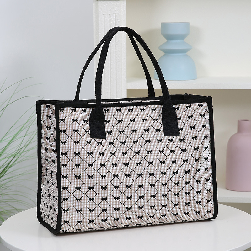 Embossed Handbag Free Shipping Designer Bag Luxury Bag Spotted Shopping Bag Thickened Handbag
