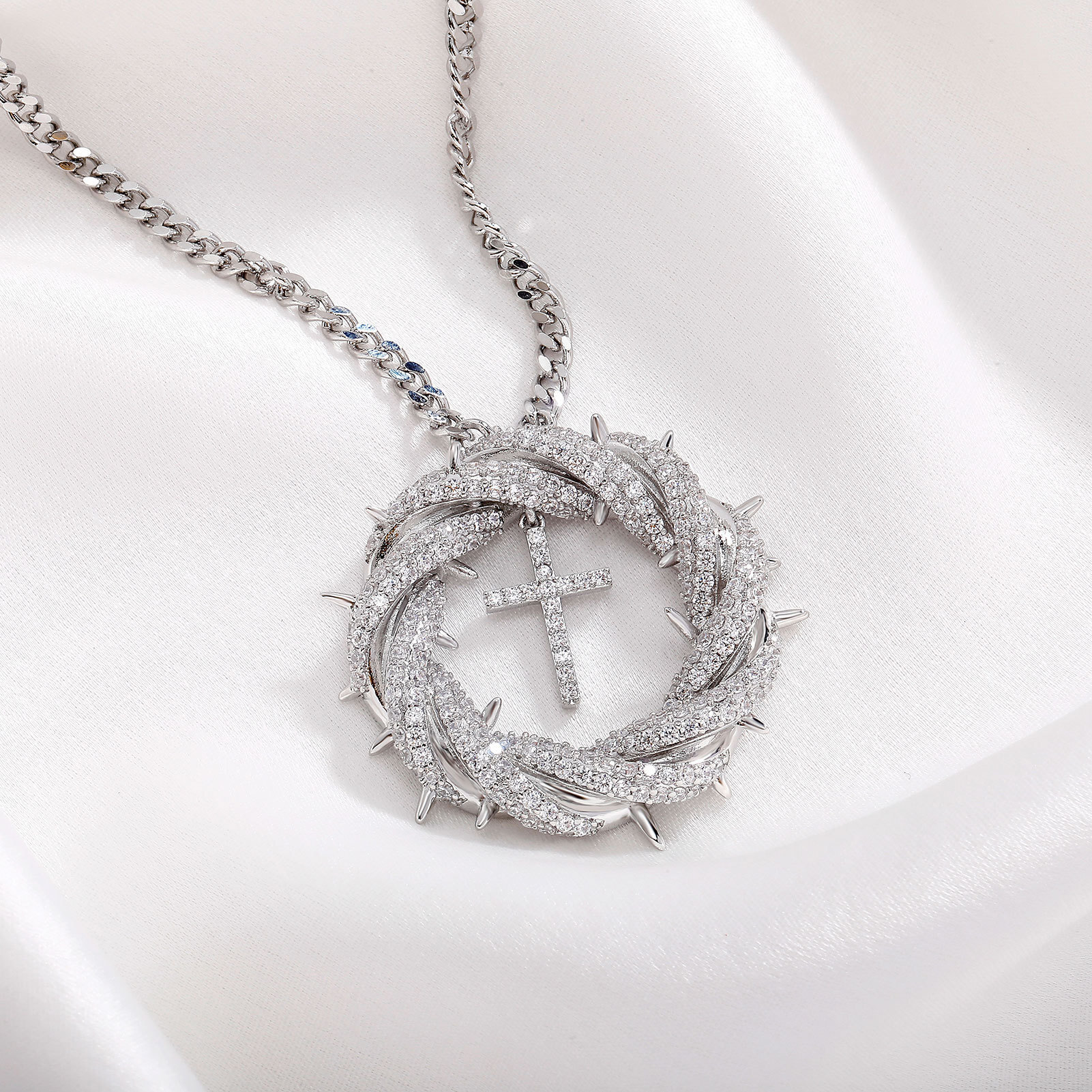 Moissanite thorn crown cross pendant 925 silver religious charm hip hop iced out necklace spiritual custom fashion statement