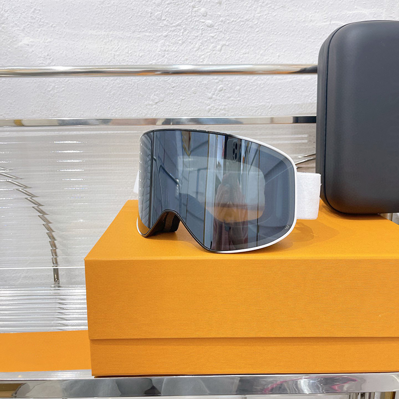 Ski Designer Googles Unisex Premium Quality Professional Adjustable Double-layer Fog-proof For Christmas Gift Winter Outdoor Snow Skiing Sports With Box