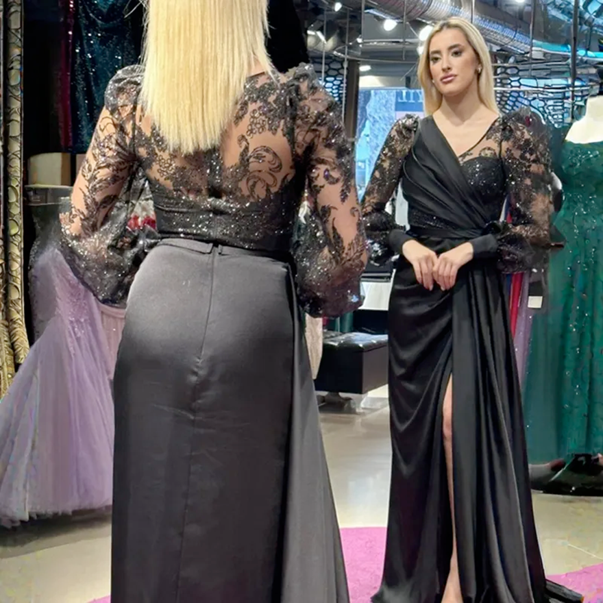 Dusty Rose Mother Of The Bride Plus Size V Neck Long Sleeves Lace Elegant Gorgeous Mother S Dress Split Elastic Satin Formal Evening Gowns