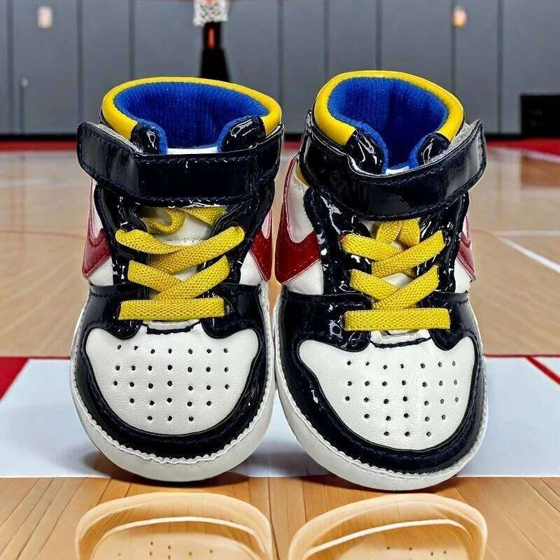 Spring and Autumn Baby Classic Trendy PU High Top Sports Basketball Soft Sole Lightweight Walking Shoes