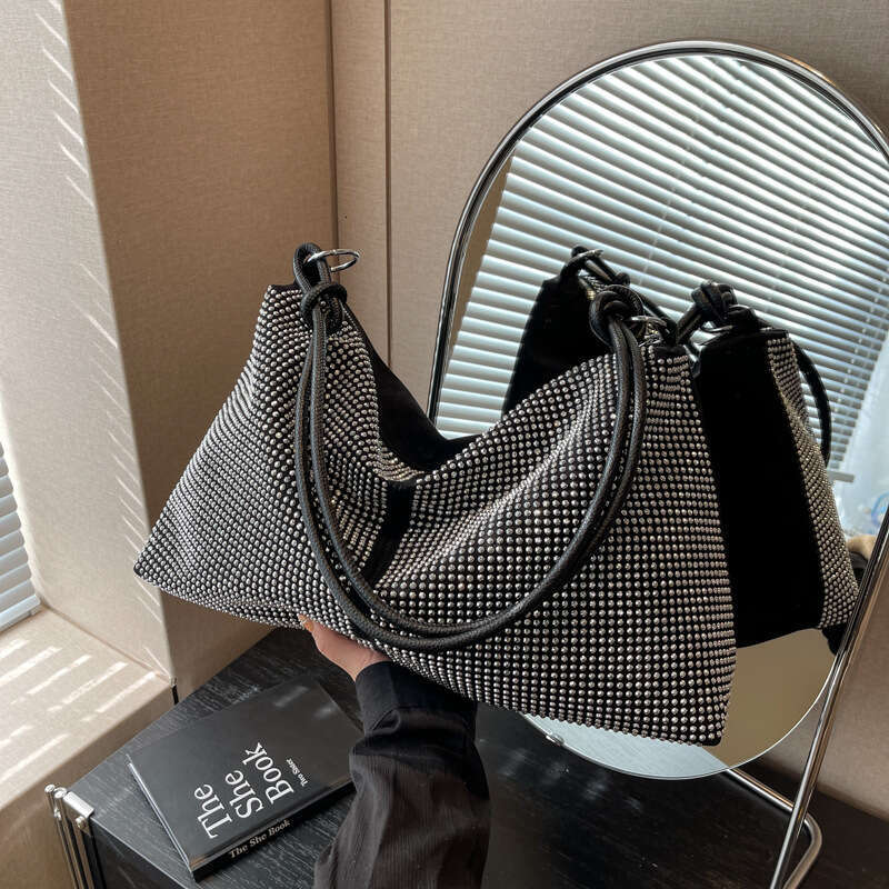 Designer Bags New Women's with Rhinestones Trendy Silver Sparkling Diamonds Large Capacity Shoulder Handbag Underarm King Bag for Women
