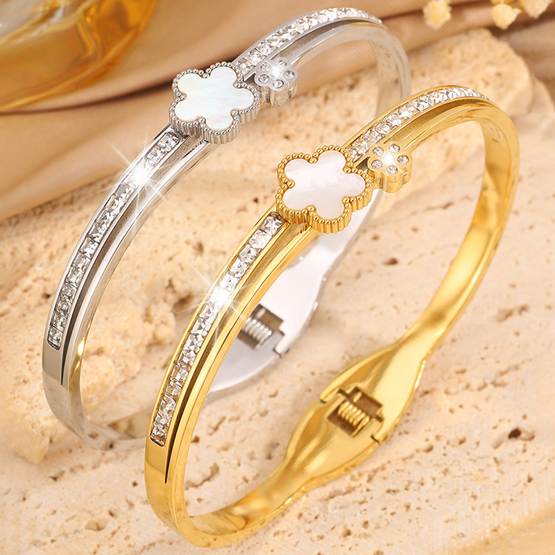 Classic five leafs Flower Designer Bangle Luxury Bracelets Women's Fashion Wedding Jewelry Accessories Trendy Fashion Party Gifts Christmas Gift 