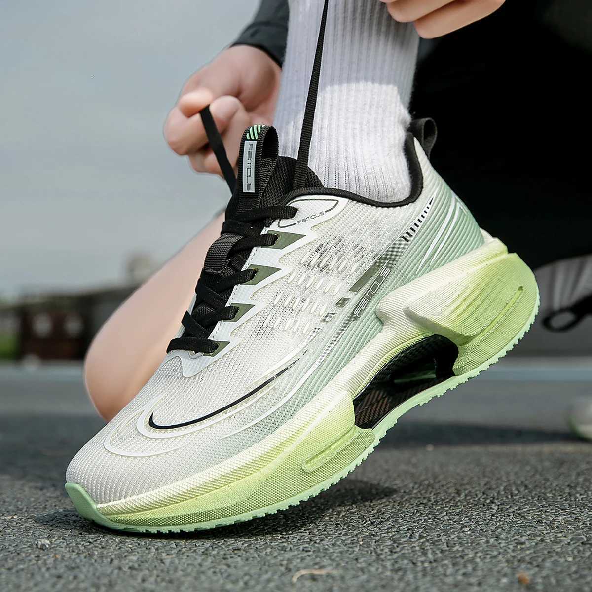 Carbon Plate Marathon Shoes Men Casual Sneakers AirCushion Sports Running Shoes Lightweight Breathable Men Athletic Gym Sneakers W250912