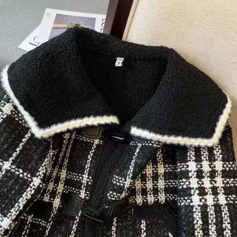 DHEssentials French Style Small Fragrance Coat for Women, Exquisite and High-end Feel, Spring, Autumn, Winter Short Black Plaid Navy Collar Top