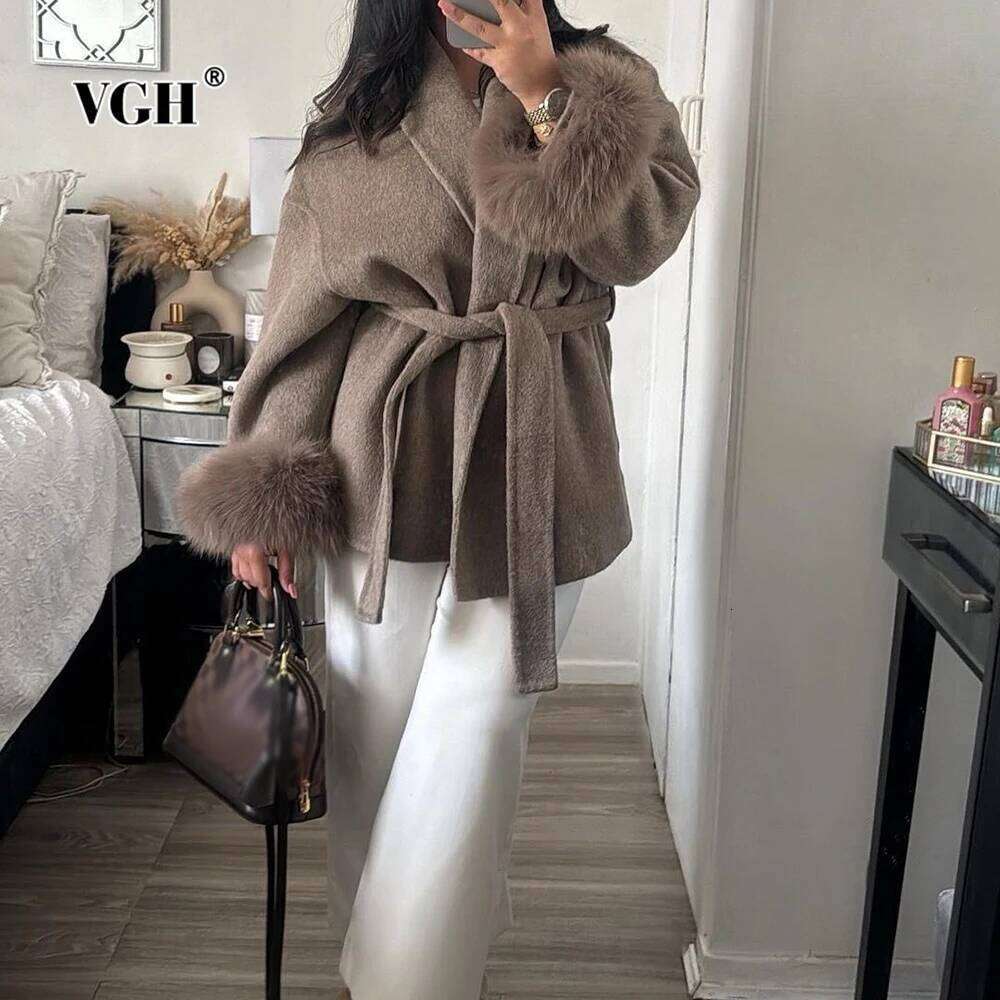 Dresses VGH Solid Spliced Lace Up Slim Coats For Women Lapel Long Sleeve Patchwork Artificial Fur Wool Coat Female Autumn Fashion Style