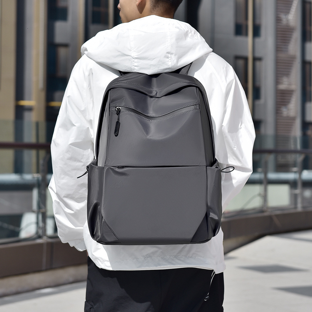 New Simple Backpack Nylon Oxford Cloth Waterproof Large Free Shipping Capacity Designer Bag Travel Backpack Student School Luxury Bag Bag Laptop Bag