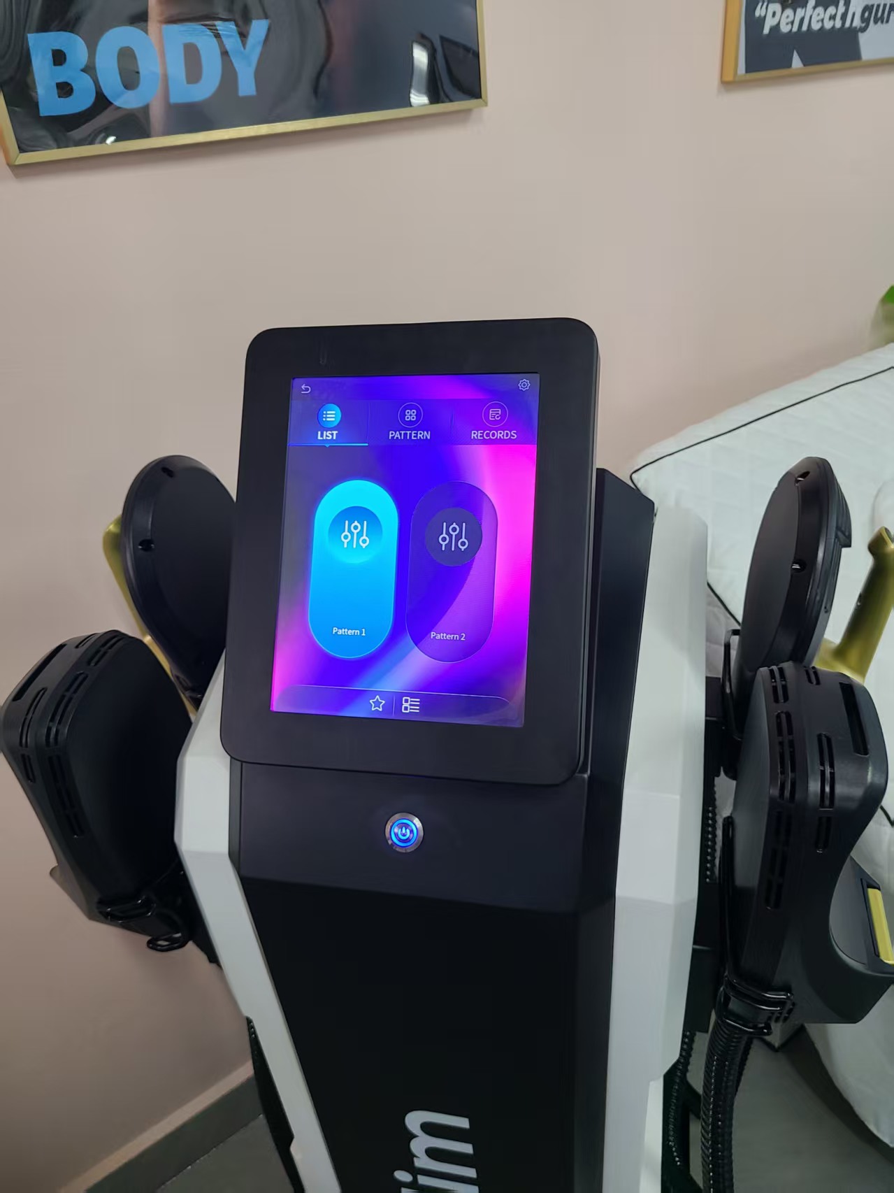 EMS Body Sculpting Machine Myoslim Professional Beauty Salon Slimming Equipment For Fat Reduction Muscle Building Burn Fat And Build Abs Skin Tighteni