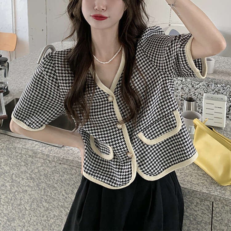 DHEssentials Chanel Style Shirt Jacket for Women Summer 2025 New Houndstooth V-neck Fashionable Short Sleeve Cardigan Top Ins