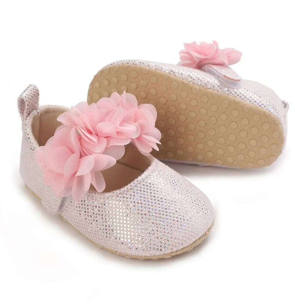 "Spring/Autumn Baby Walkers 0-18M - Floral Princess Shoes | Breathable Moc Design"