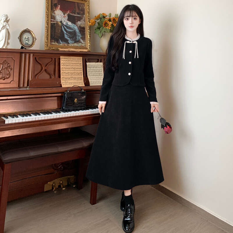 DHEssentials Plus Size French Style Red Corduroy Fashion Suit Skirt for Women Autumn Winter Elegant Slimming Two-Piece Set