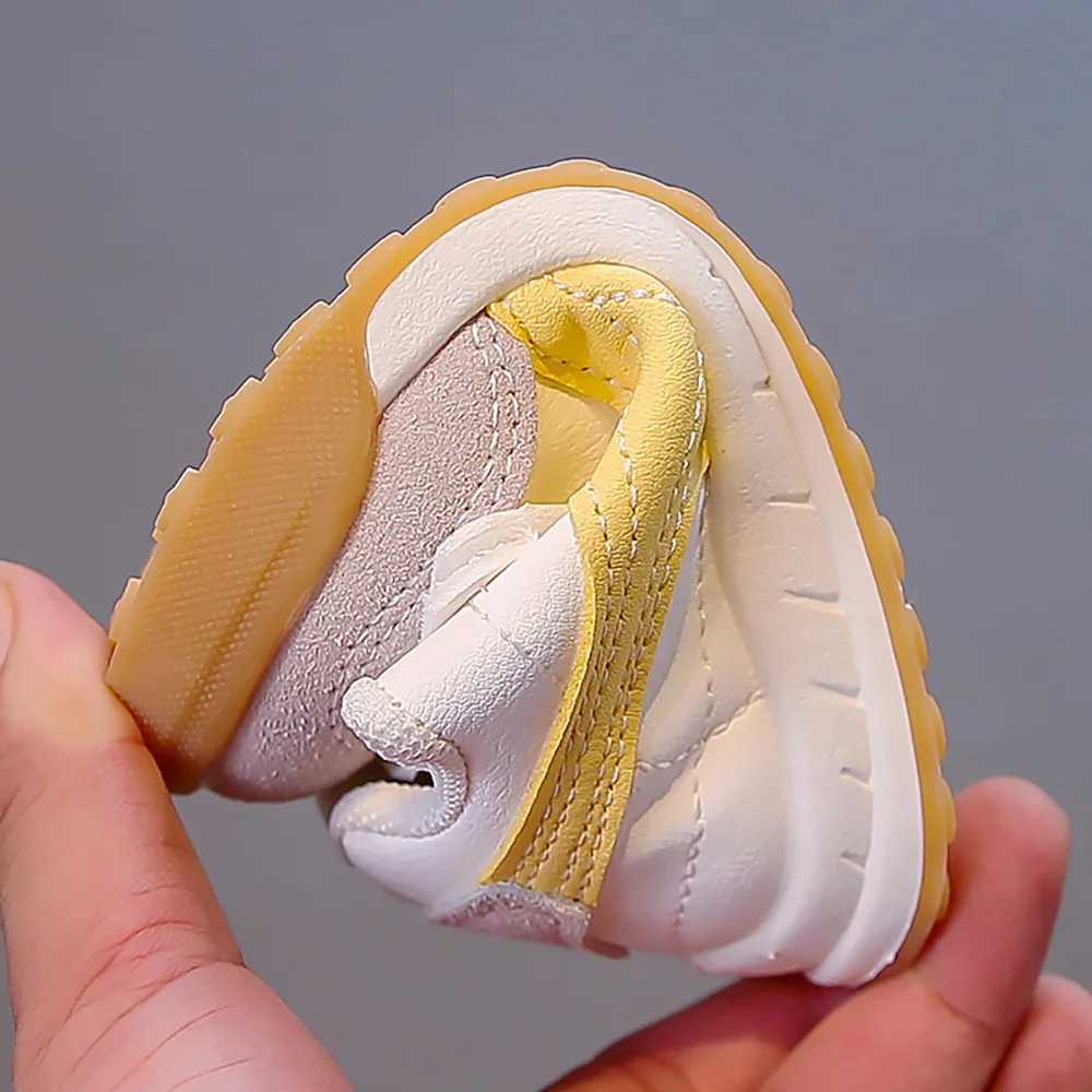 Autumn Sport Shoes For Children PU Leather Waterproof Boys Girls Tennis Shoes Softsoled Antislippery Kids Sneakers Footwear Y250912