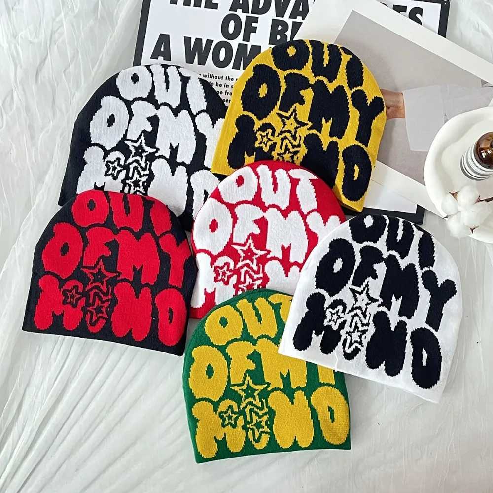 2025 tter Jacquard Knitted Hat Men Wen Y2k Winter Pop Harajuku Vintage Warm Hip Hop Unisex Fashion G250910