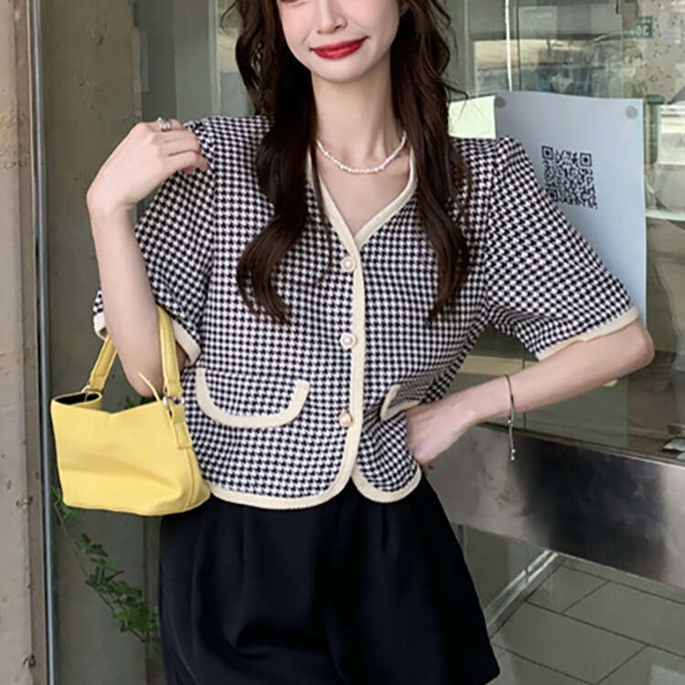 DHEssentials Chanel Style Shirt Jacket for Women Summer 2025 New Houndstooth V-neck Fashionable Short Sleeve Cardigan Top Ins