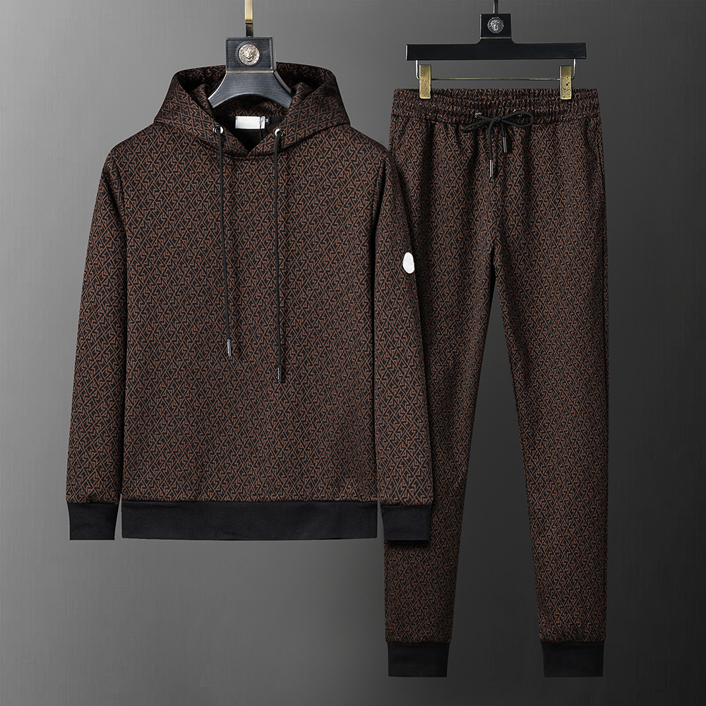Designer mens tracksuits luxury Embroidered letter print zipper Streetwear Windbreaker tracksuit womens casual sleeve with Gradient printed Sports Set