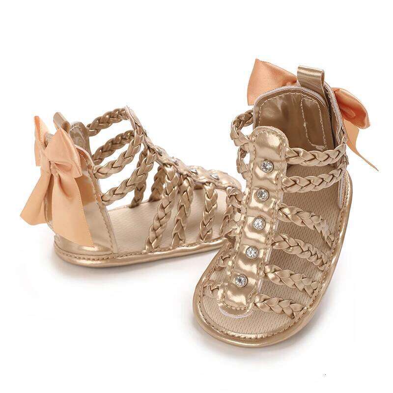 Fashionable gold baby girl summer casual Roman hollow sandals soft sole comfortable and non slip walking shoes