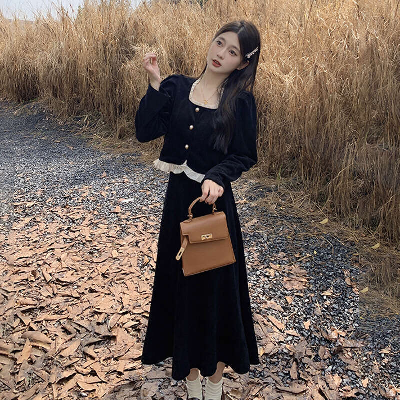 DHEssentials Two-Piece Set Corduroy Fleece-Lined Chanel-Style Ruffled Top Coat High-Waisted Skirt