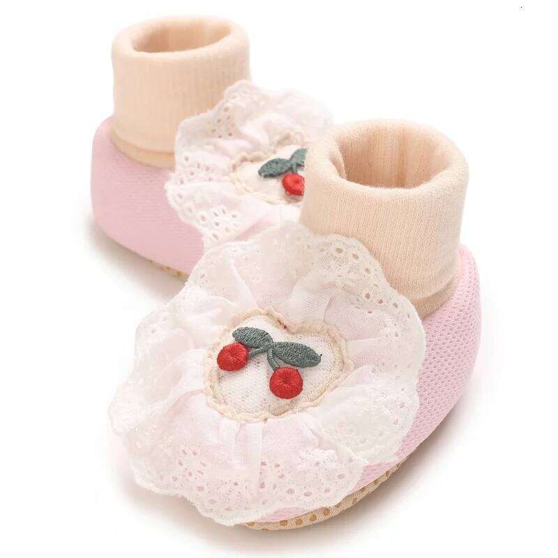 "Newborn Girl Bow Socks - Spring/Autumn Cotton Walkers 0-18M | Soft Sole Baby Footies"