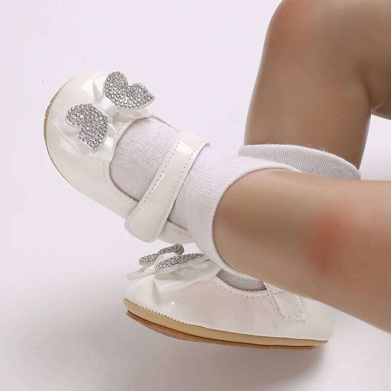 "Baby's First Walkers Soft Leather Crib Shoes for Newborn Toddler Girls Non-Slip Sole | Breathable & Comfortable"