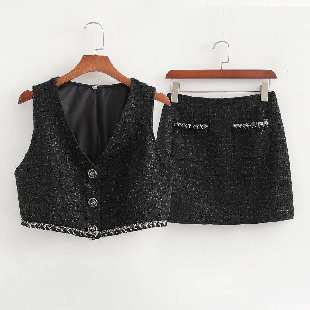 DHEssentials French Style Three-Button V-Neck Vest and Skirt Two-Piece Set