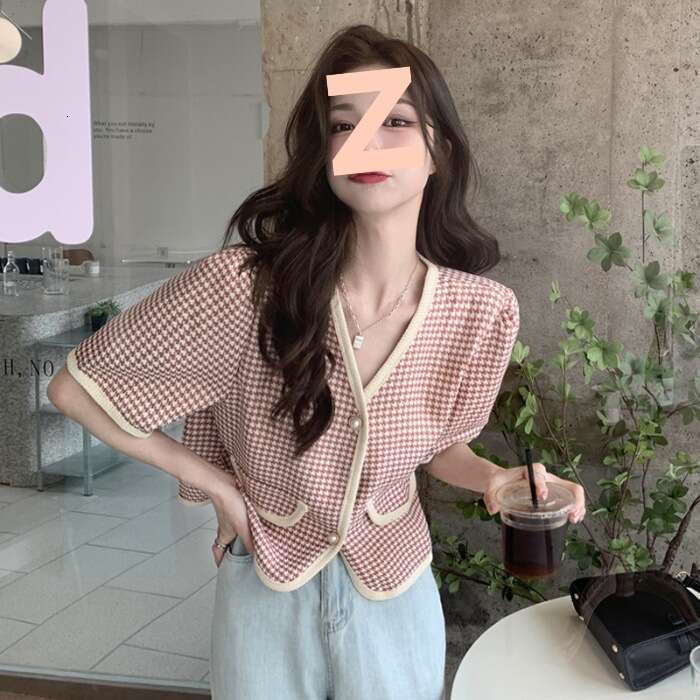 DHEssentials Chanel Style Shirt Jacket for Women Summer 2025 New Houndstooth V-neck Fashionable Short Sleeve Cardigan Top Ins