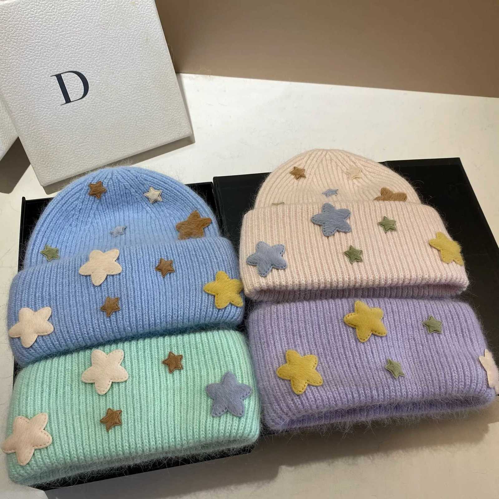 Cartoon Stars Real Rabbit Fur Knitted Hat Brand Design Wen Sweet Winter Soft Fluffy Warm Beanie Outdoor Skiing Sklies s G250910