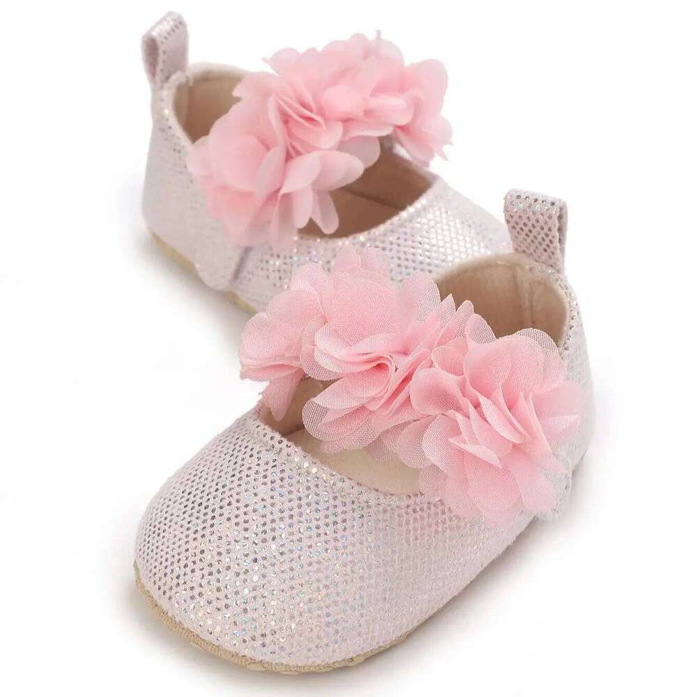 "Spring/Autumn Baby Walkers 0-18M - Floral Princess Shoes | Breathable Moc Design"