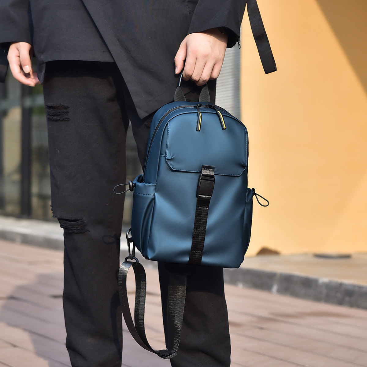 Designer Bag New Casual Men S Crossbody Bag Fashion Chest Bag Large Capacity Lightweight Outdoor Luxury Bag Free Shipping Cycling Shoulder Bag Small C