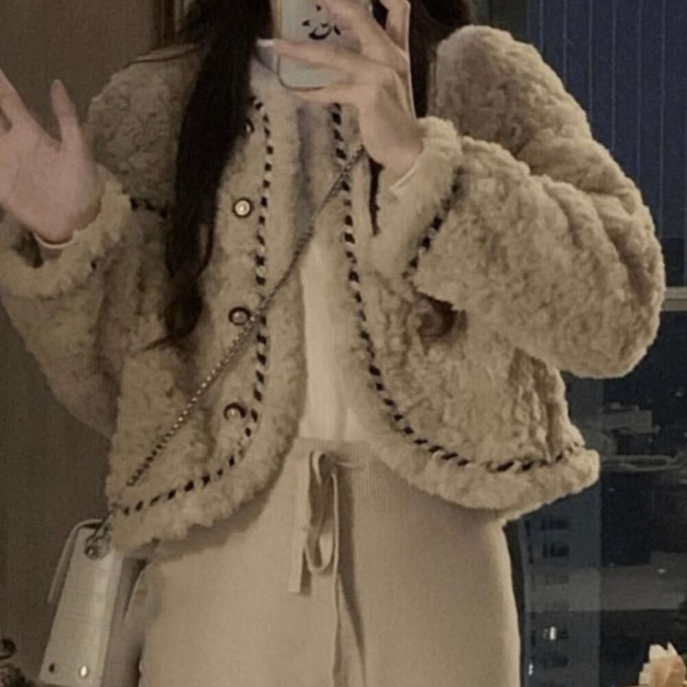 DHEssentials Chanel Style Lamb Wool Coat for Women Winter Fleece Loose Versatile High-end Elegant Socialite Short Jacket