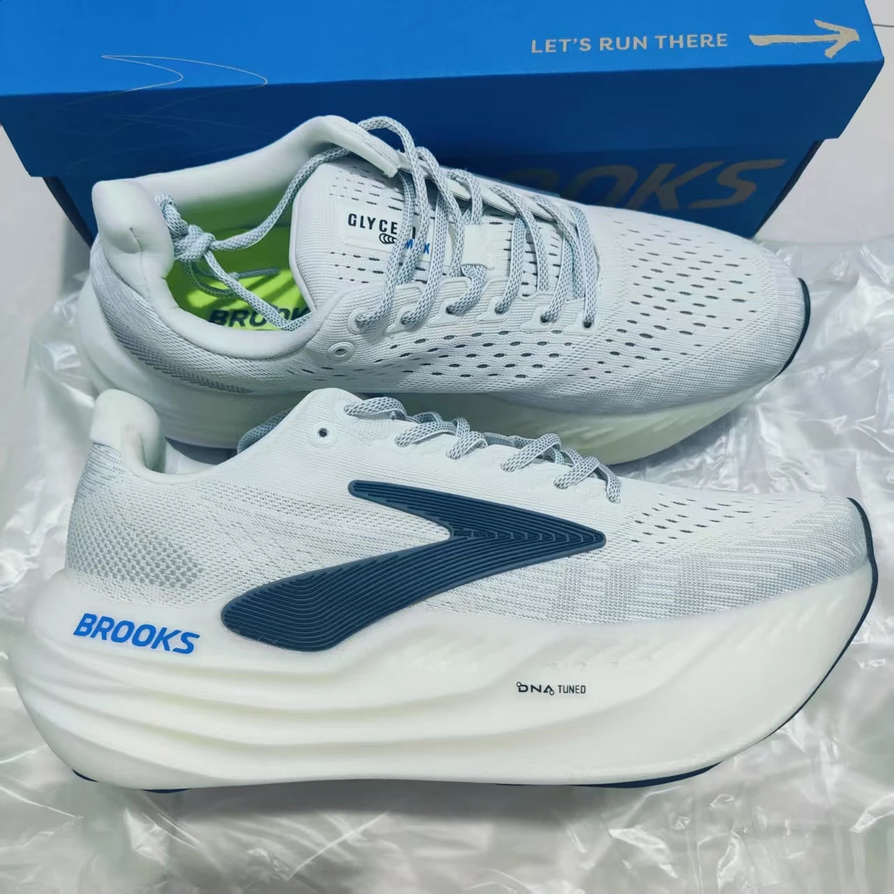 high quality Glycerin Max Neutral Running Walking Shoe MensWomens Casual Sneakers 250911