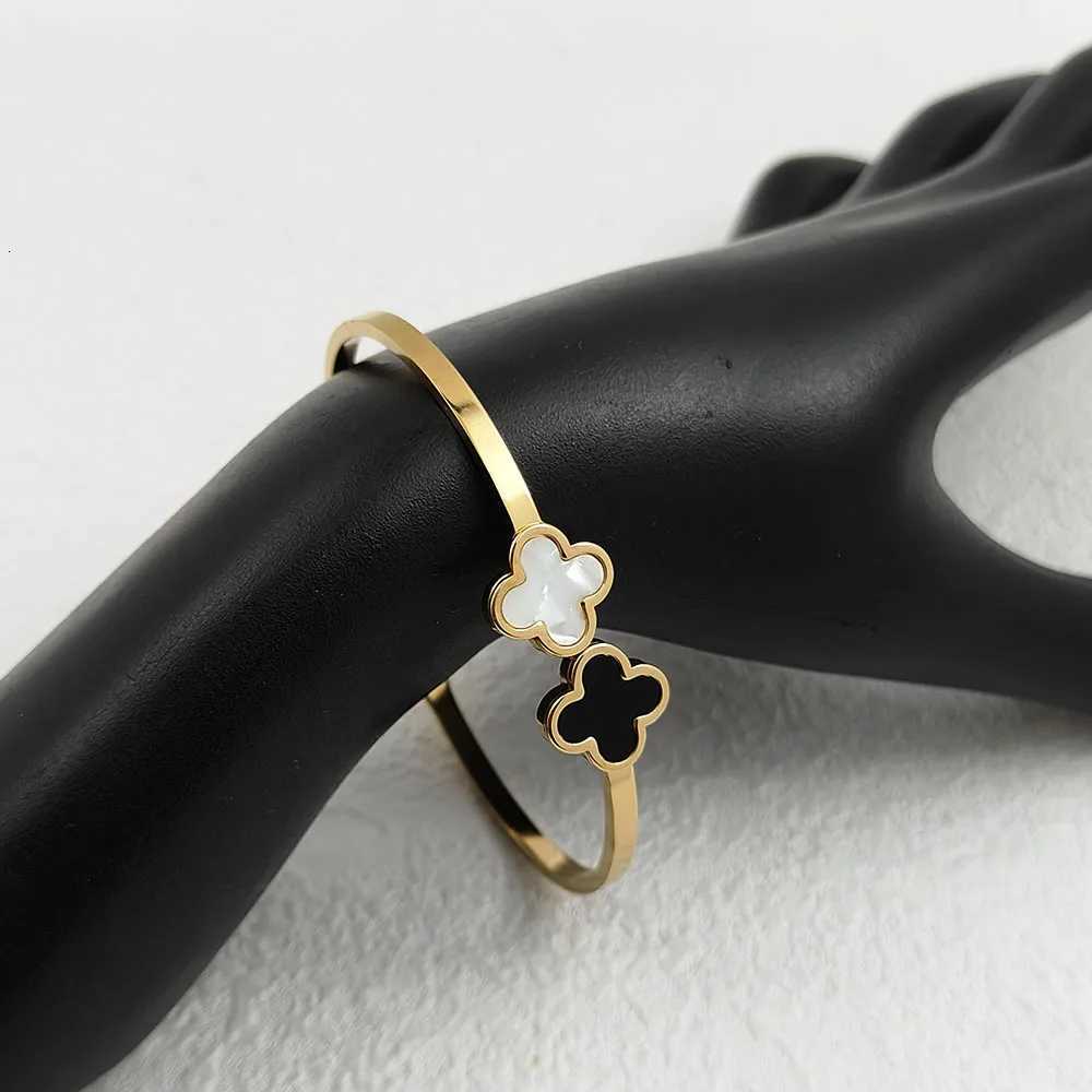 Rantic black and white flowershed white shell stainl steel 18K fem slim waist bracelet for casual wear S250912