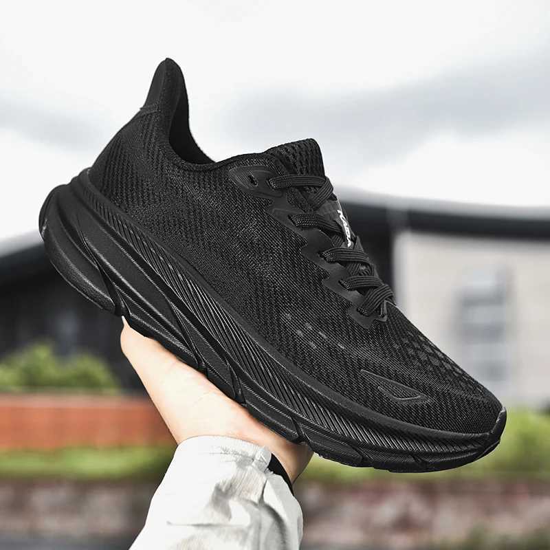 Mens Running Shoes Luxury shoes Couple Outdoor Sneakers Cushioning Breathable Mesh Offroad Trainer Shoes Race NonSlip Fashion W250912