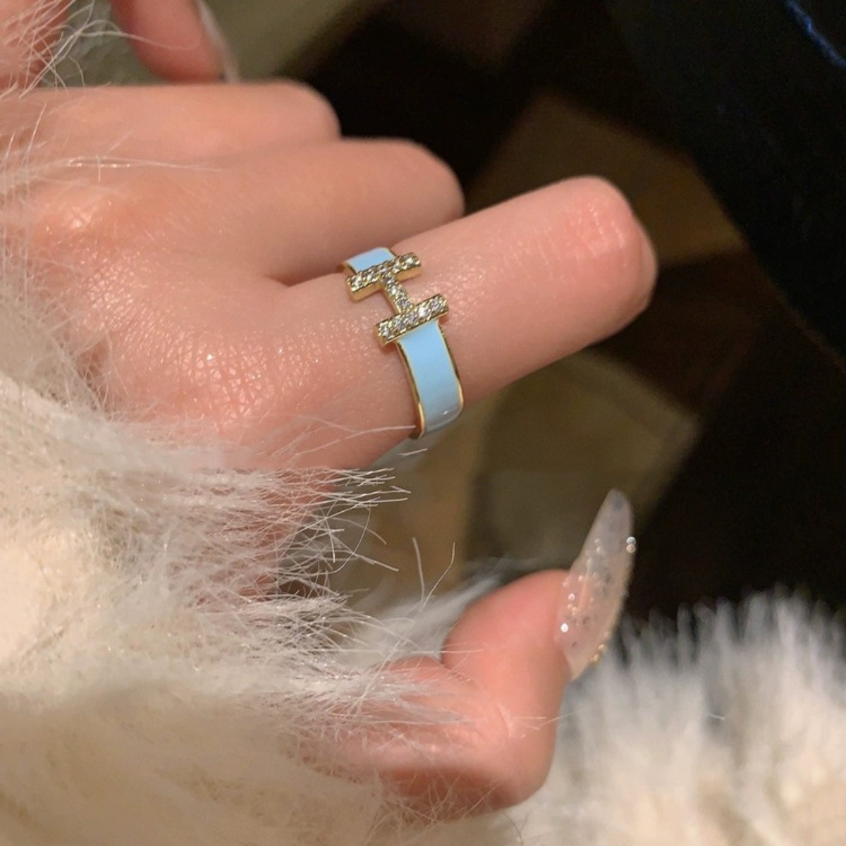 Fine Craft Letter H Light Luxury Enamel First Strong Female Drop Glaze 18CT Gold Advanced Adjustable Size Original Jewelry Designer Ring