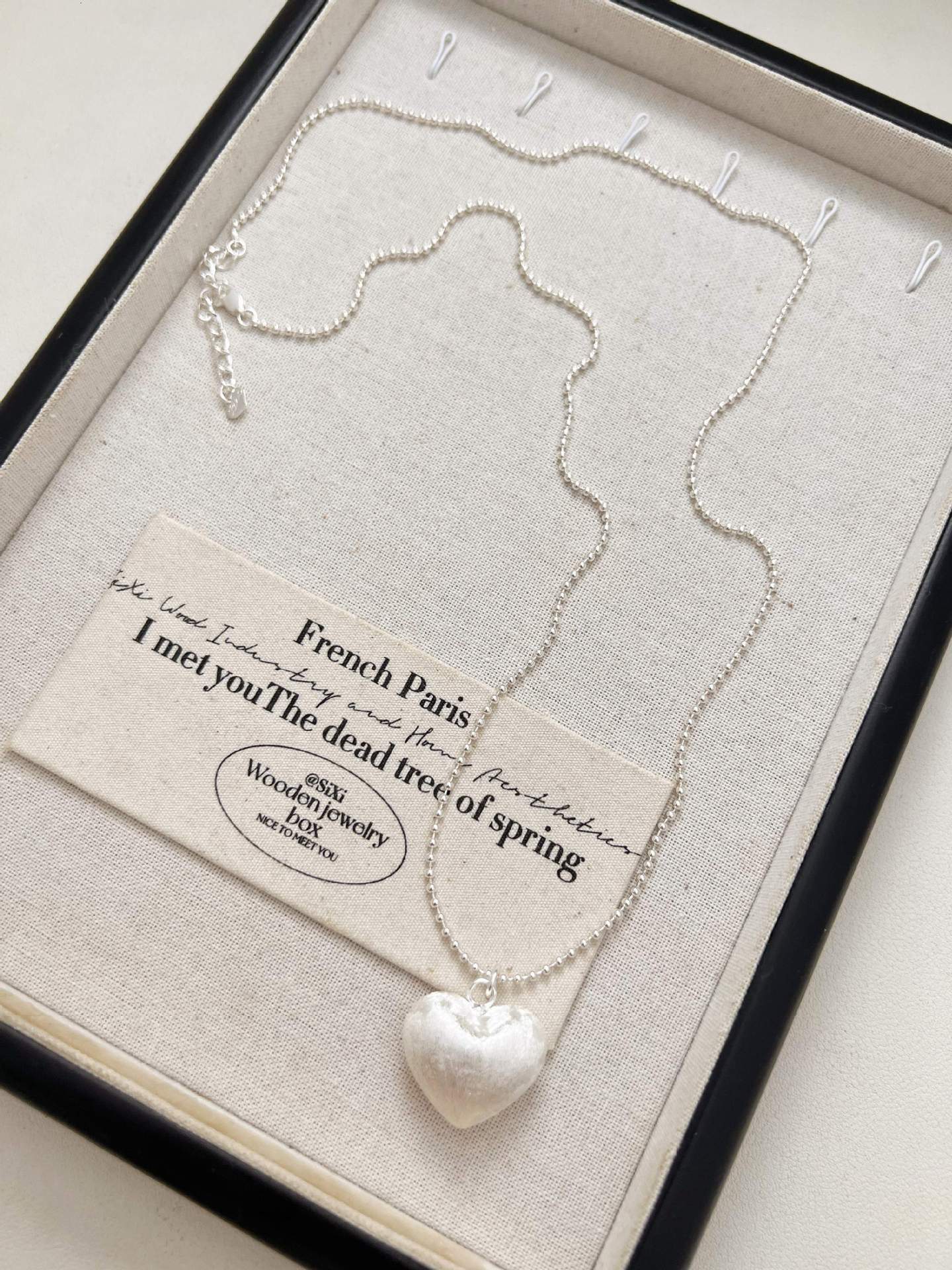 Minimalist Heart Copper Brushed Pendant Necklace Niche Design Fashion Versatile Women's Light Style Choker