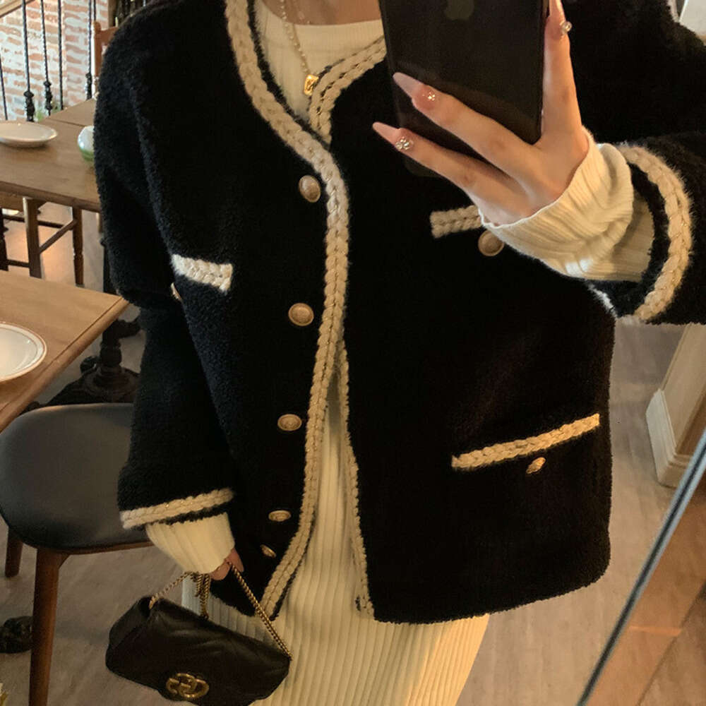 DHEssentials Red Little Chanel Style Lamb Wool Coat Women, Unique Design, Autumn Winter New Thickened and Fleece-Lined Top for Students