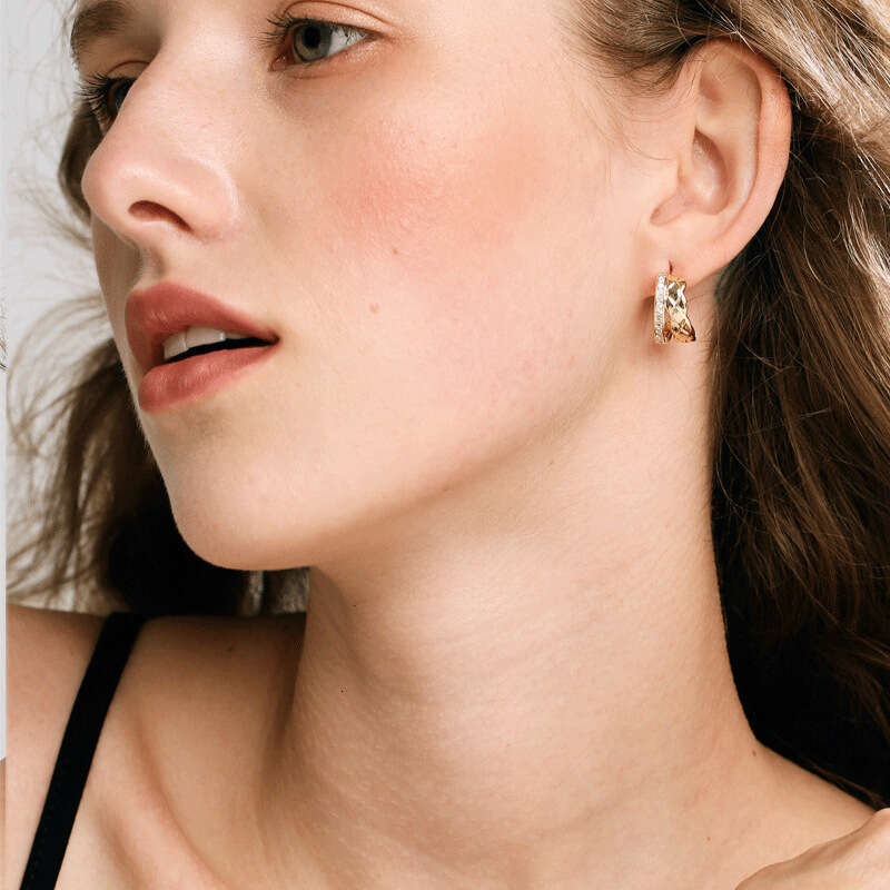 Delicate Dia-Studded Sier Needle Elegant Geometric Crossed Rhombus Circle Simple Stud Earrings Jewelry