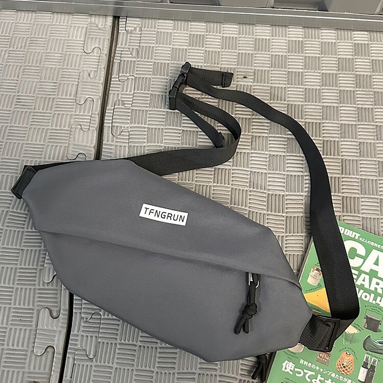 Foreign Trade Style Luxury Bag Personality Chest Bag Couple Street Trend Designer Bag Simple Cycling Crossbody Bag Outdoor Sports Free Shipping Phone 