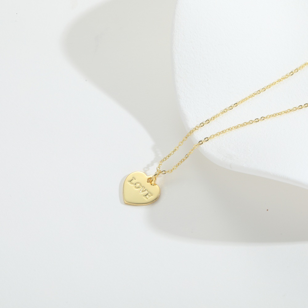 Minimalist Daily Commute Texture Geometric Pendant Collarbone Chain Square LOVE Shape for Women