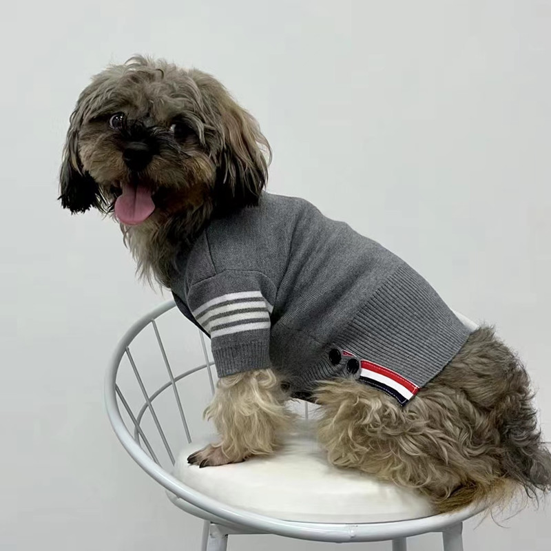 Dog Sweater Dog Cardigan Sweater Knitted Dog Sweater Classic Warm Windproof Puppy Sweater Winter Clothes for Small Medium Large Dogs CH333