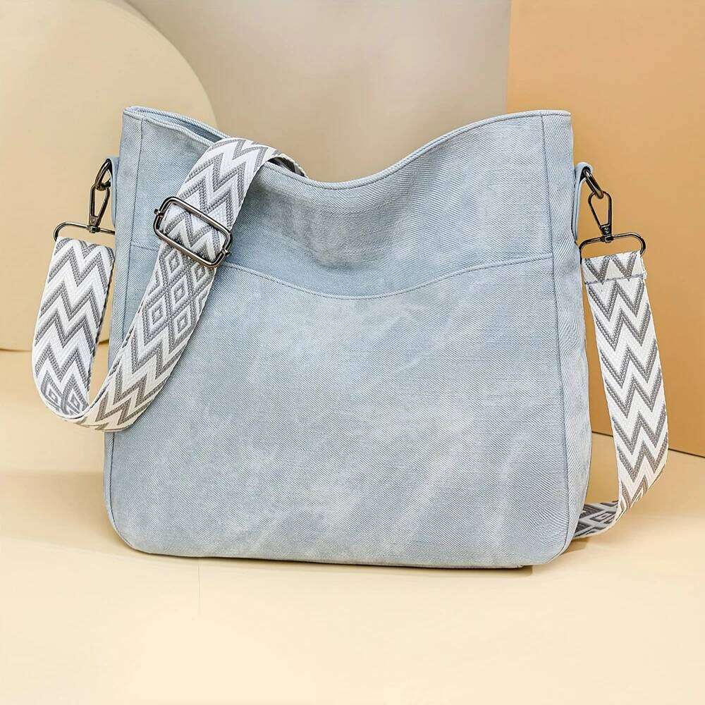 Ladies' Crossbody Large Capacity Retro Niche Tote Bag, Fashionable And Versatile Wide Shoulder Strap Casual Commuting Bag