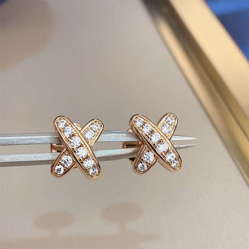 Cross Inlaid Dia X-shaped for Women, Real Gold Plated, Strong Color Retention, Elegant and Versatile High-end Earrings