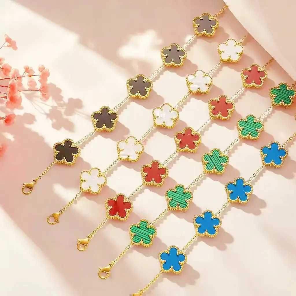 fashion fivepetd flower five bracelet wens light luxury fashion versatile personality simple S250912