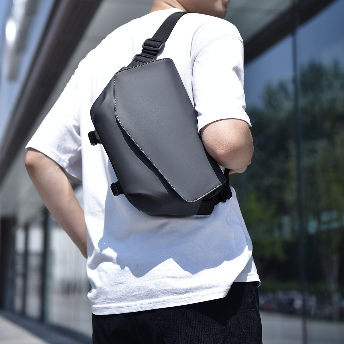 New Designer Bag Crossbody Bag Luxury Bag For Men Chest Bag Multifunctional Trendy Brand Crossbody Shoulder Bag Free Shipping Sports Backpack Motorcyc