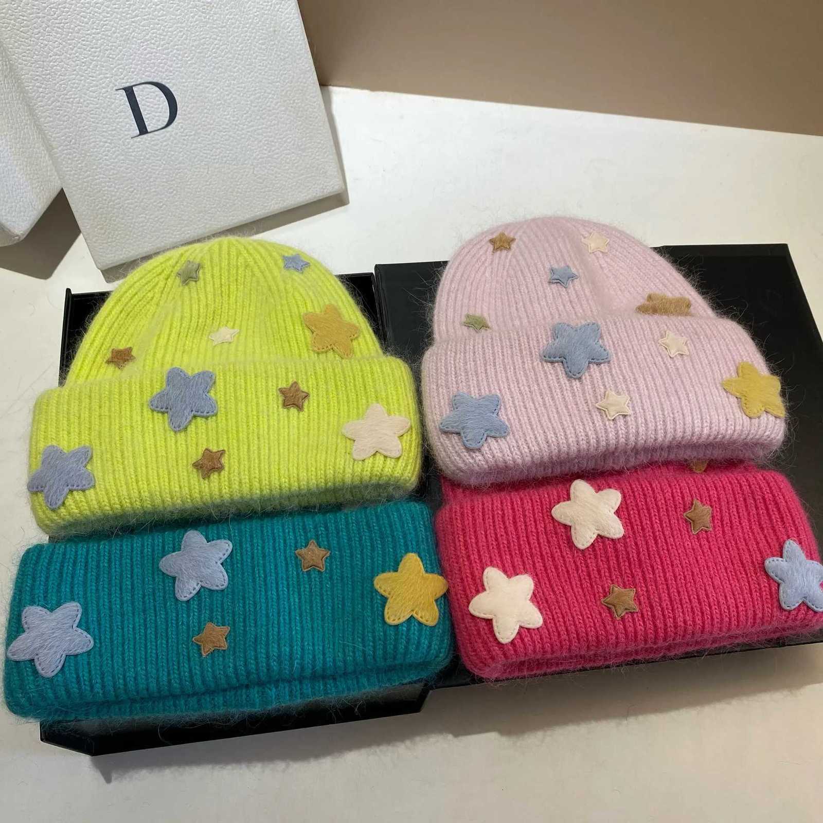 Cartoon Stars Real Rabbit Fur Knitted Hat Brand Design Wen Sweet Winter Soft Fluffy Warm Beanie Outdoor Skiing Sklies s G250910