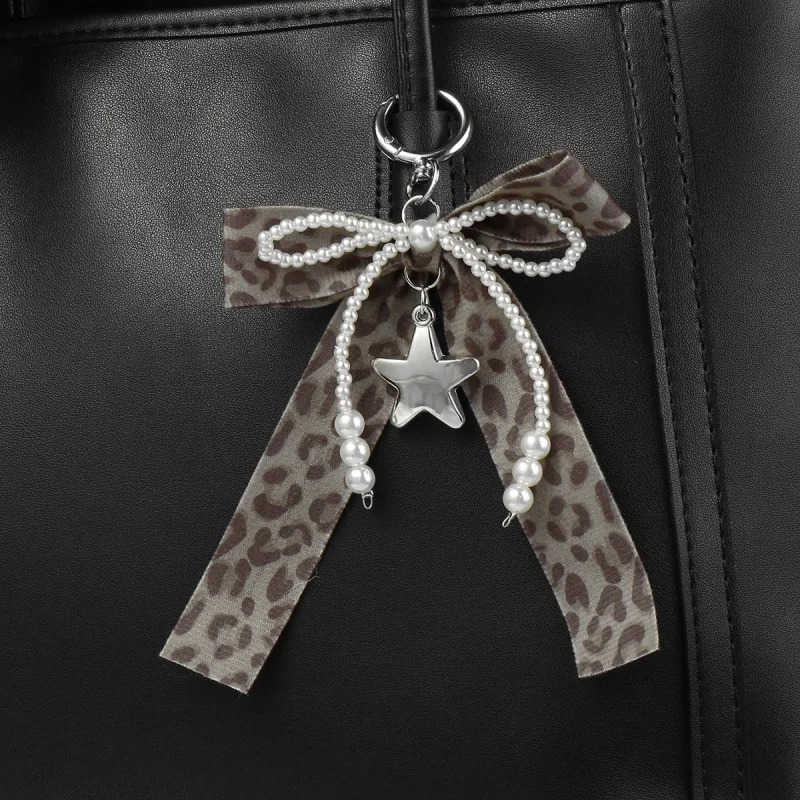 Y2k Fashion Leopard beads Ribbon Love Bow Keychain Imitation pearl Key Ring Student Womens Charms Bag Backpack Pants Decoration M250912
